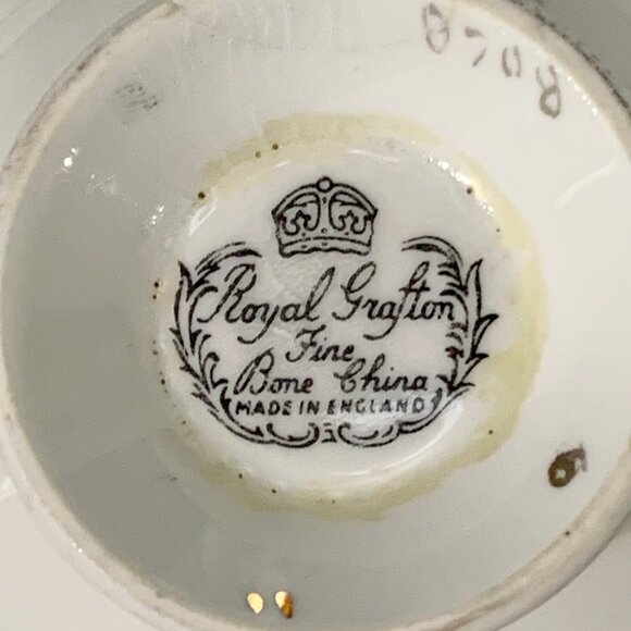 Vintage Royal Grafton Lily of the Valley Cup & Saucer Fine Bone China England - Picture 9 of 9